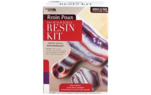 Leisure Arts Resin Pour Kit Red