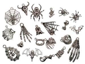 50pc Random Halloween Mix Spider Skeleton Witch Pumpkin Bat and more Zinc 1-4cm