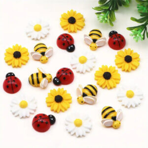 20pc Summer Resin Mix Daisy Sunflower Bee Ladybug 2cm