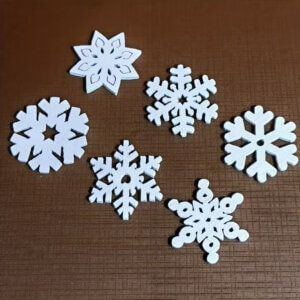 50pc White Wood Christmas Snowflake Cutouts 25mm 50pc White Wood Christmas Snowflake Cutouts 25mm